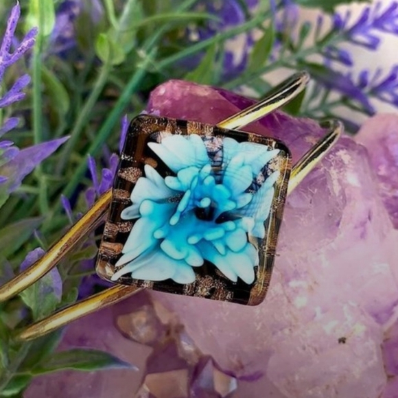 Lampwork Floral Art Glass Clamper Bracelet - Picture 5 of 10
